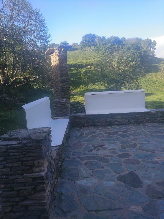 Albergue De La Naturaleza O Vilar - Mondoñedo Buitenkant foto